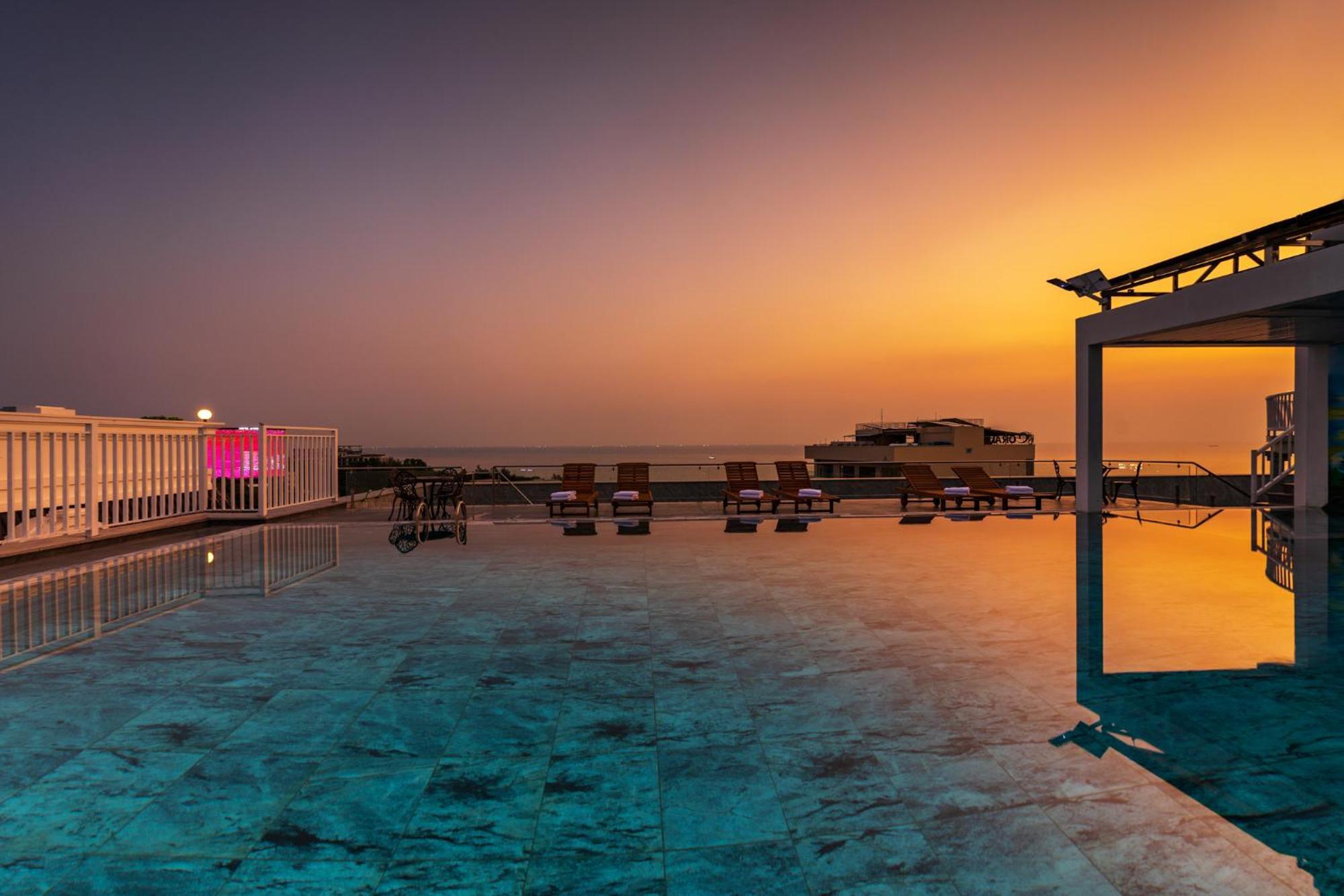 Aquasun Hotel 4*