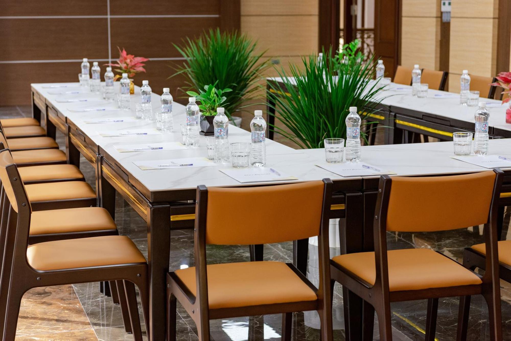 Aquasun Hotel 4*