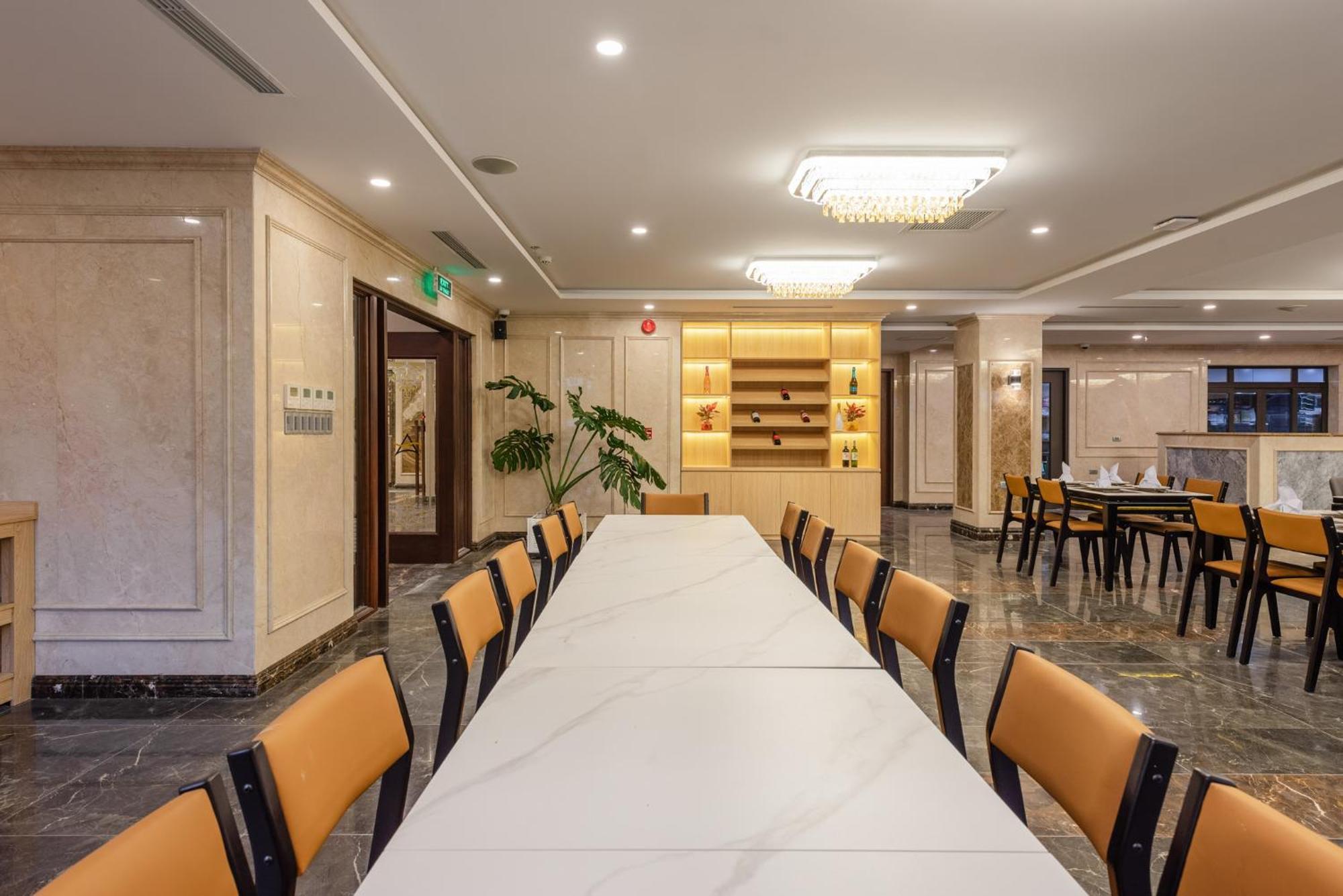 Hotel Aquasun 4*