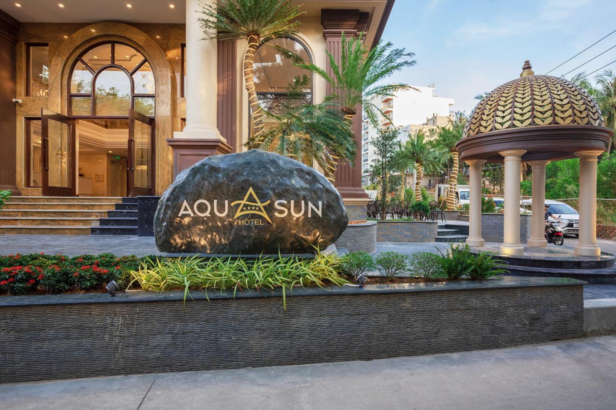 Hotel Aquasun 4*